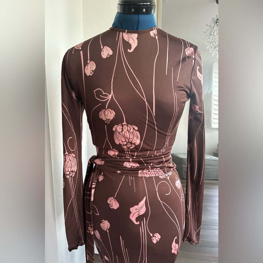 Vintage 70s Valentine Gallery Jill & Jan Dudensing Silk Floral Wrap Dress Size 2 - Picture 2 of 15